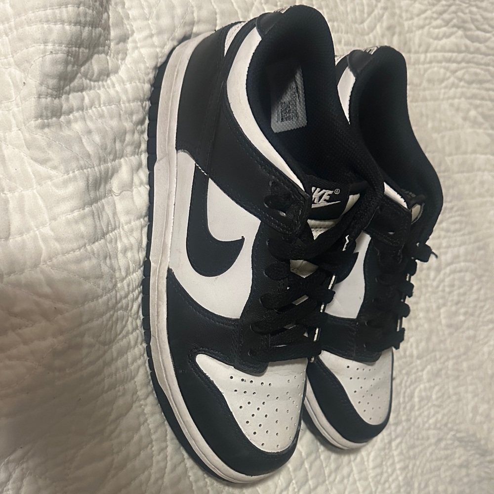 Nike Kids Black and White Sneakers